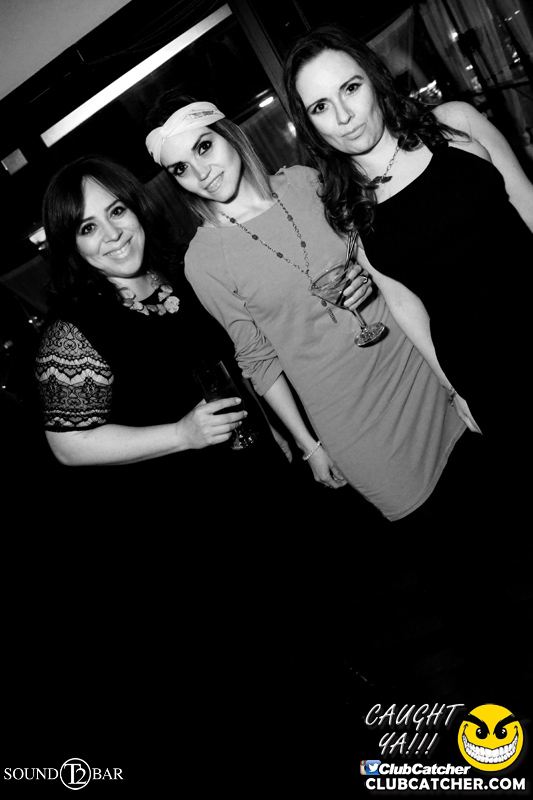 T2 lounge photo 22 - April 24th, 2015