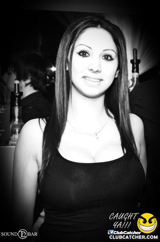 T2 lounge photo 13 - April 25th, 2015