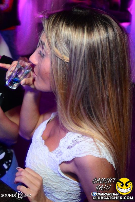 T2 lounge photo 50 - April 30th, 2015