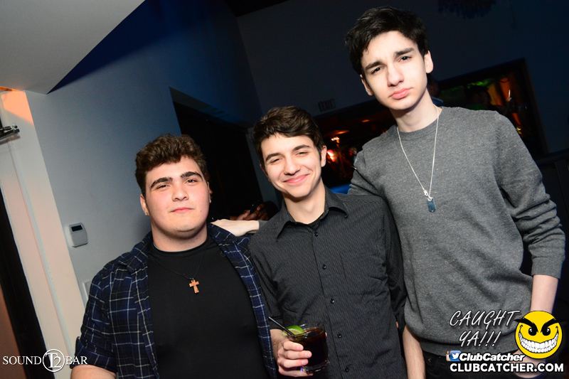 T2 lounge photo 99 - April 30th, 2015