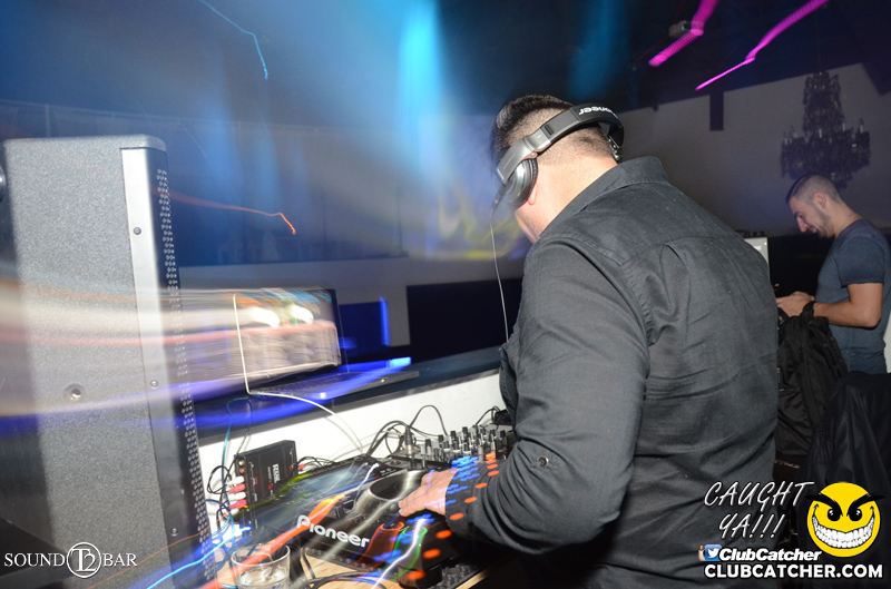 T2 lounge photo 27 - May 1st, 2015