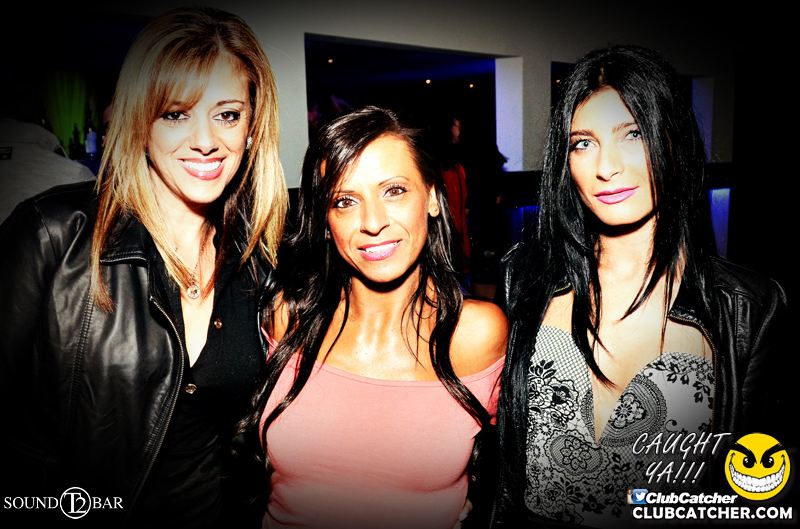 T2 lounge photo 34 - May 1st, 2015