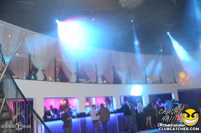 T2 lounge photo 35 - May 1st, 2015