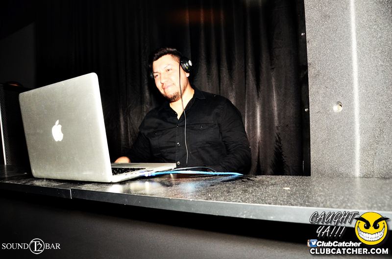 T2 lounge photo 36 - May 1st, 2015