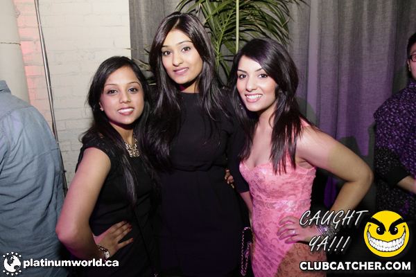 Brassaii lounge photo 15 - February 17th, 2013