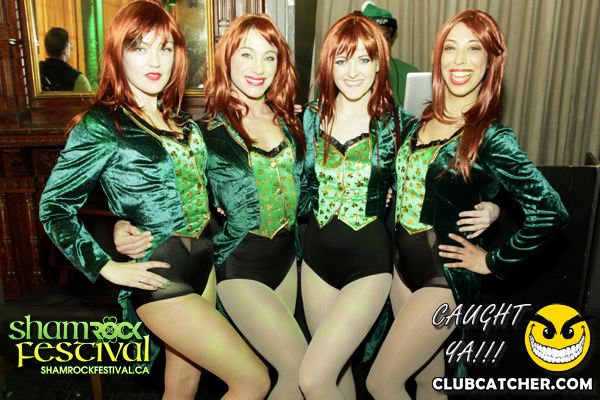 Brassaii lounge photo 2 - March 17th, 2013