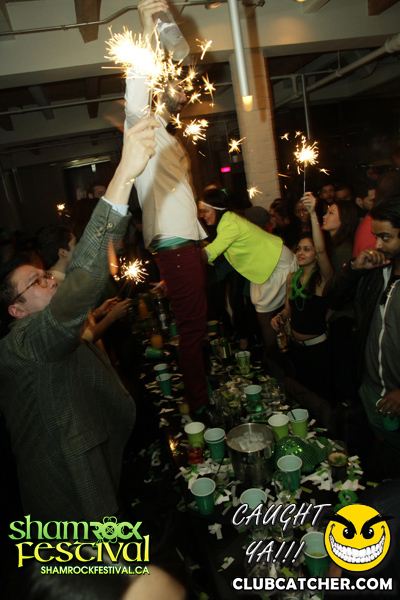 Brassaii lounge photo 105 - March 17th, 2013