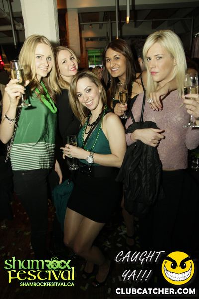 Brassaii lounge photo 111 - March 17th, 2013