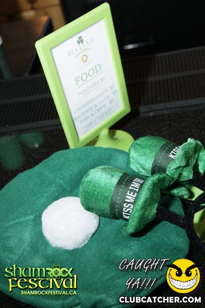 Brassaii lounge photo 166 - March 17th, 2013