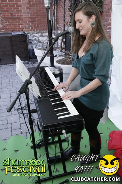 Brassaii lounge photo 265 - March 17th, 2013