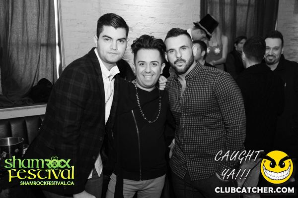 Brassaii lounge photo 324 - March 17th, 2013