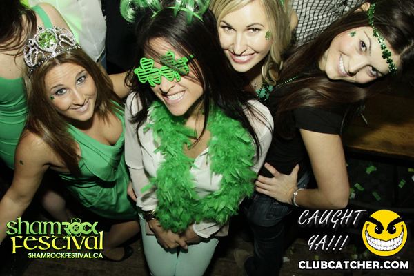 Brassaii lounge photo 350 - March 17th, 2013