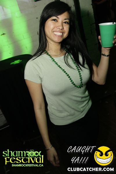 Brassaii lounge photo 401 - March 17th, 2013