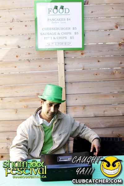 Brassaii lounge photo 454 - March 17th, 2013