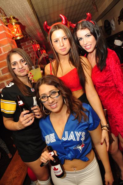 Madison lounge photo 47 - October 31st, 2012