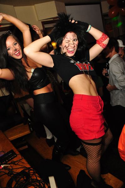 Madison lounge photo 63 - October 31st, 2012