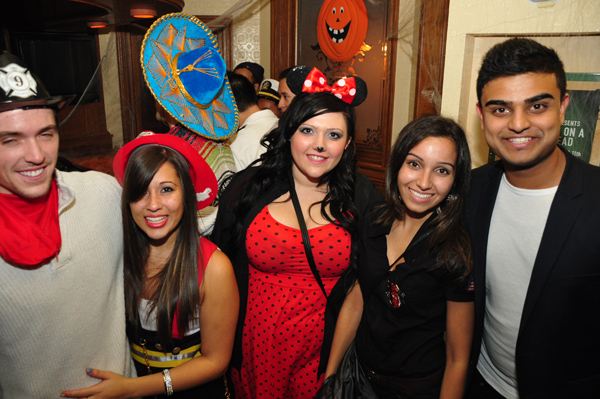 Madison lounge photo 84 - October 31st, 2012