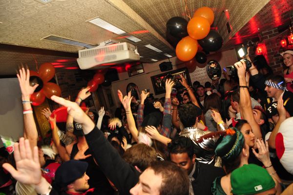 Madison lounge photo 90 - October 31st, 2012