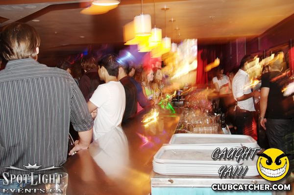 6 Degrees nightclub photo 27 - August 5th, 2011