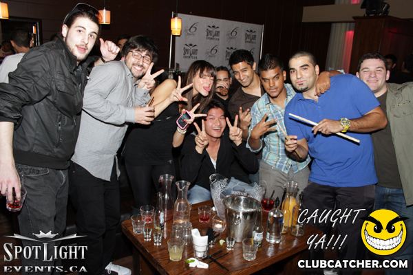 6 Degrees nightclub photo 55 - October 14th, 2011