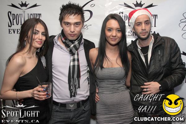 6 Degrees nightclub photo 178 - December 16th, 2011