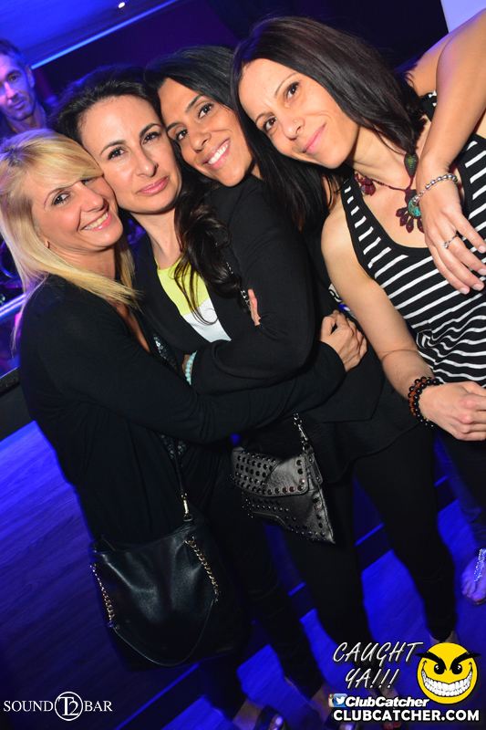 T2 lounge photo 106 - May 7th, 2015