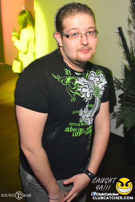 T2 lounge photo 107 - May 7th, 2015