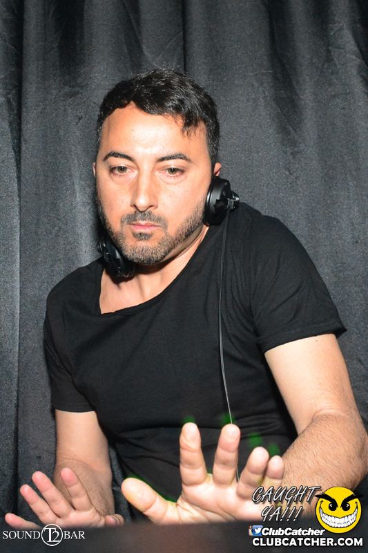 T2 lounge photo 112 - May 7th, 2015