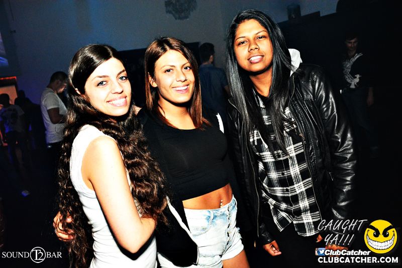 T2 lounge photo 120 - May 7th, 2015