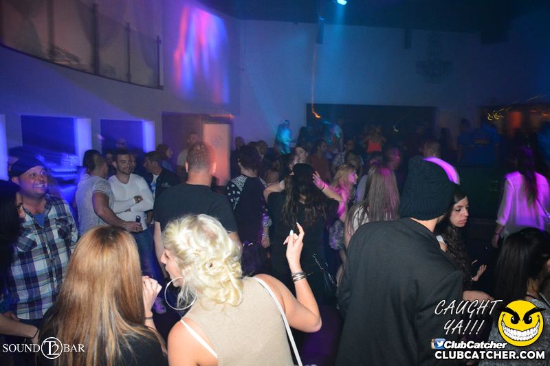 T2 lounge photo 122 - May 7th, 2015