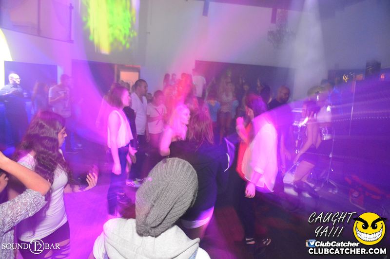 T2 lounge photo 129 - May 7th, 2015