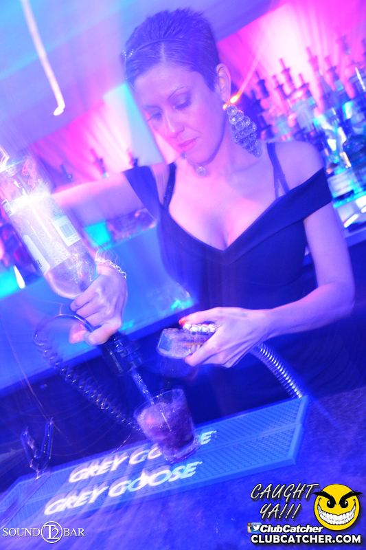 T2 lounge photo 23 - May 7th, 2015