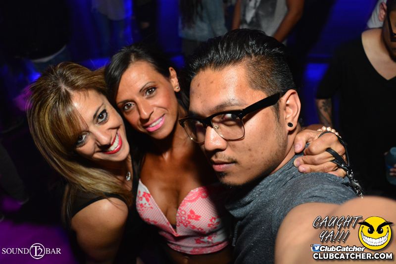 T2 lounge photo 34 - May 7th, 2015