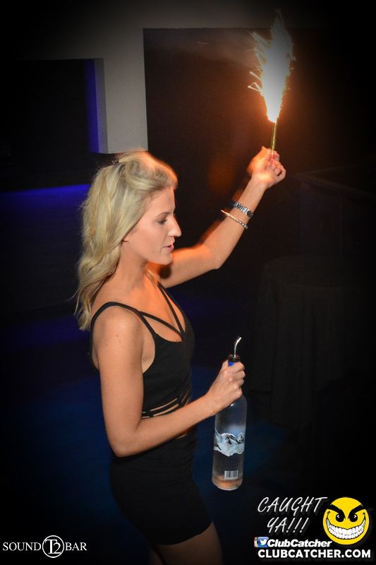 T2 lounge photo 54 - May 7th, 2015