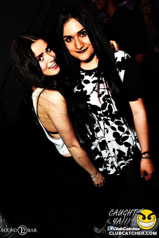 T2 lounge photo 83 - May 7th, 2015