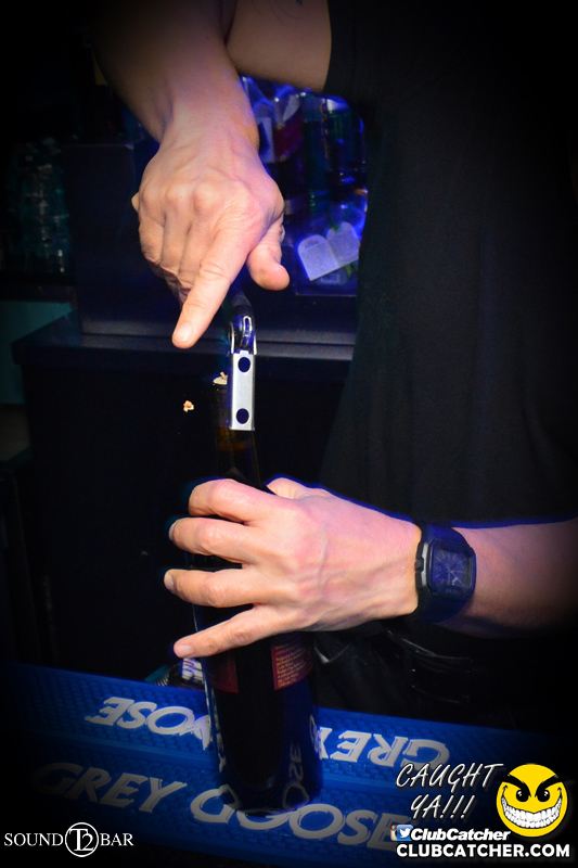 T2 lounge photo 116 - May 8th, 2015