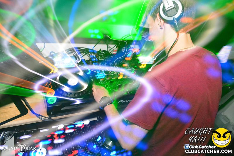 T2 lounge photo 128 - May 8th, 2015