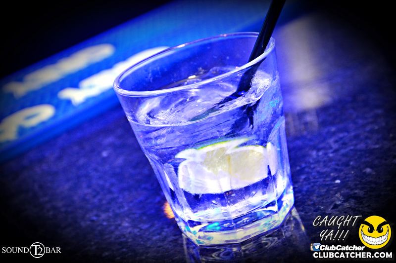 T2 lounge photo 131 - May 8th, 2015