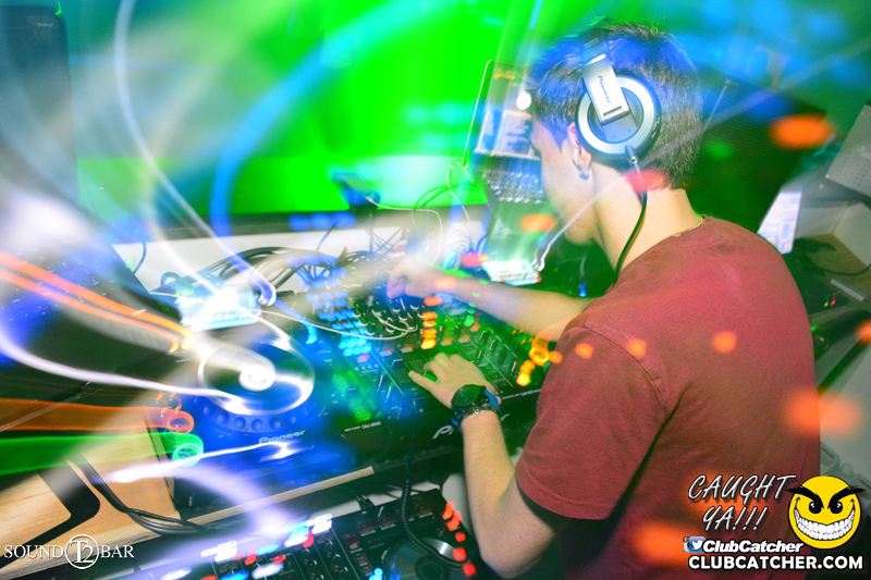 T2 lounge photo 134 - May 8th, 2015