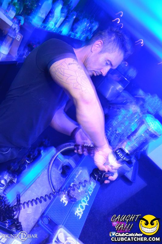 T2 lounge photo 145 - May 8th, 2015