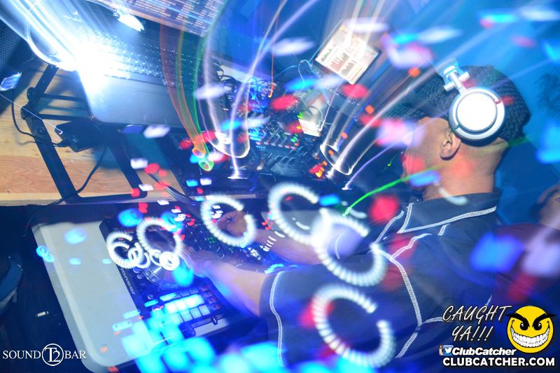 T2 lounge photo 147 - May 8th, 2015