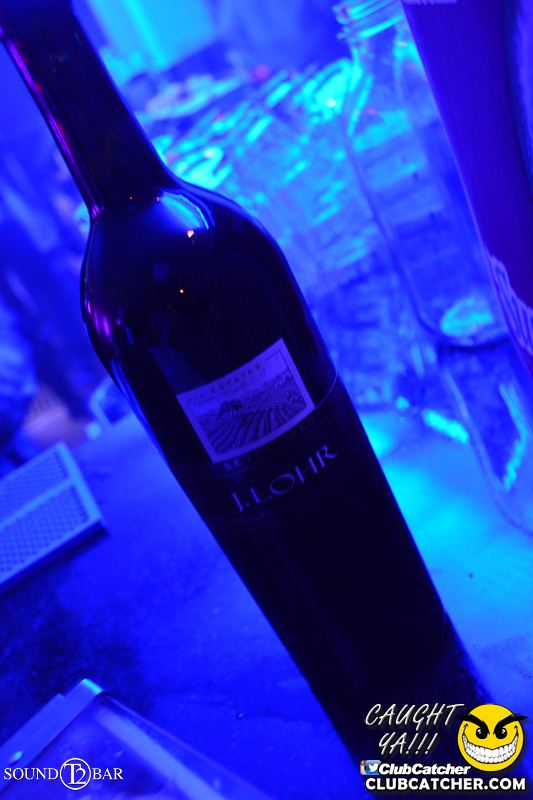 T2 lounge photo 33 - May 8th, 2015