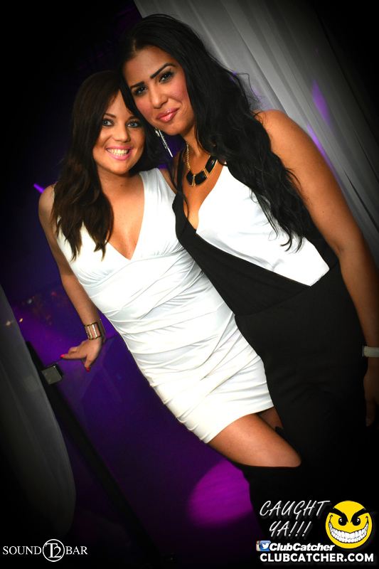 T2 lounge photo 34 - May 8th, 2015