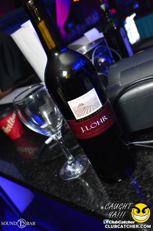 T2 lounge photo 35 - May 8th, 2015