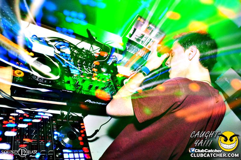 T2 lounge photo 47 - May 8th, 2015