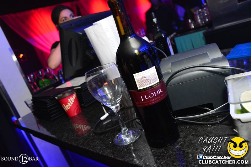 T2 lounge photo 55 - May 8th, 2015