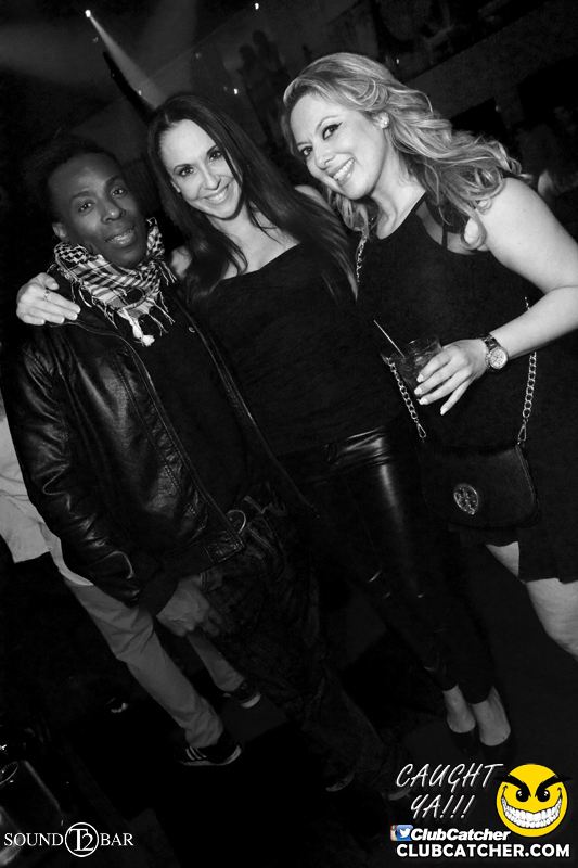 T2 lounge photo 56 - May 8th, 2015