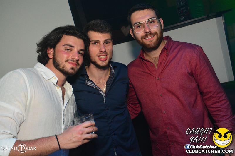 T2 lounge photo 91 - May 8th, 2015