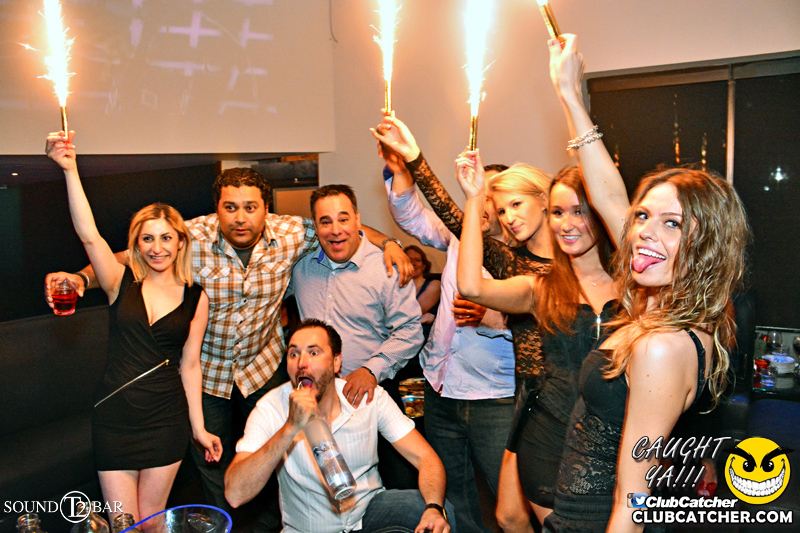 T2 lounge photo 98 - May 8th, 2015