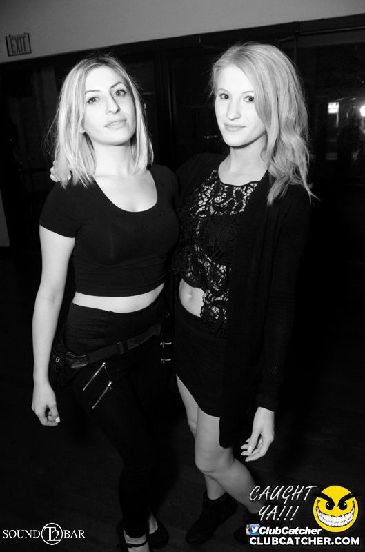 T2 lounge photo 14 - May 9th, 2015